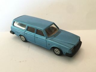 Dinky Toys Model No.  122 Volvo 265 Dl Estate Car Blue