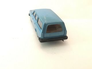DINKY TOYS MODEL No.  122 VOLVO 265 DL ESTATE CAR BLUE 5
