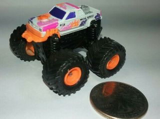 Rare Micro Machines Monster Truck " Hot Ride " Mega Spring Ford Tuff Trax