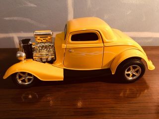1934 Ford Hot Rod Coupe 1:18 Ertl
