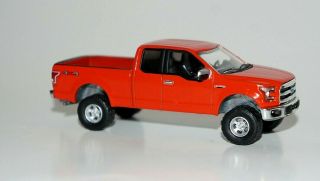 Custom Lifted 2017 Ford F - 150 Pickup Truck 4x4 1/64 Scale Dcp Diecast Greenlight