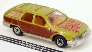 Matchbox Brady Bunch Movie Star Car 1980s Mercury Sable Station Wagon 1:63 Scale