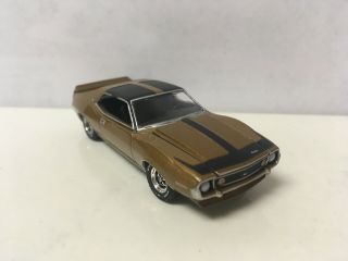1972 72 Amc Javelin Amx 401 Collectible 1/64 Scale Diecast Diorama Model