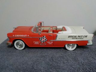 Ertl American Muscle - 1955 Chevy Indy Pace Car - 1:18 Die Cast Metal