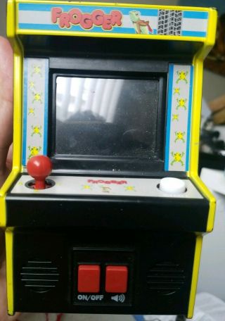 Frogger Arcade Classics Mini Game 06 Handheld Nostalgic Retro Age 8,  Basic Fun