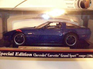 Maisto Special Edition 1996 Corvette Lt - 4 Convertible 1:18 Scale Die Cast Metal