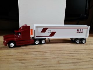 Winross Ford Aeromax Truck And Cargo Trailer Htl Omaha Nebraska 1:64