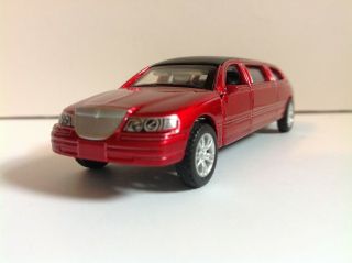 1:64 Die Cast 1998 Stretch Lincoln Town Car Executive Limousine Vhtf Limo
