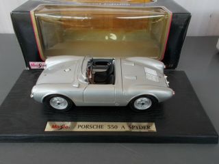 Porsche 550 A Spyder Maisto 1:18 Scale Diecast Model Car