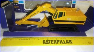 Cat 225 Hydraulic Excavator Joal Ref.  216 1/70 In Blue Box Cat Classic Nos