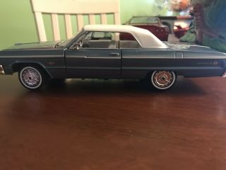 Johnny Lightning 1964 Chevy Impala Ss 1:24 Muscle Cars