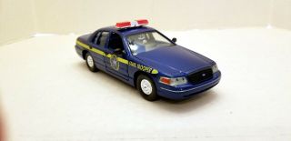 1/24 Scale Classic Metal York State Police 1999 Ford