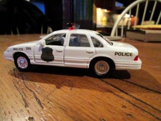 United States Secret Service Uniformed Police 1998 Ford Crown Vic Road Champs