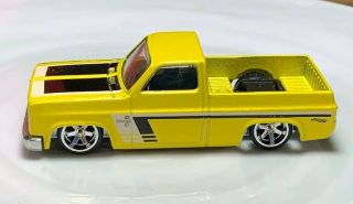 Hot Wheels ‘83 Chevy Silverado 1/64 Custom Wheel Swap Real Riders Chevrolet