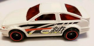 Hot Wheels 2010 Toyota Ae - 86 Corolla White Hot Tunerz 5 Pack Exclusive Loose