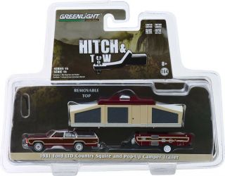 Greenlight Hitch & Tow 16 1981 Ford LTD Country Squire Wagon with Pop up Camper 2