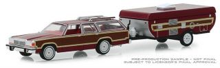 Greenlight Hitch & Tow 16 1981 Ford LTD Country Squire Wagon with Pop up Camper 3