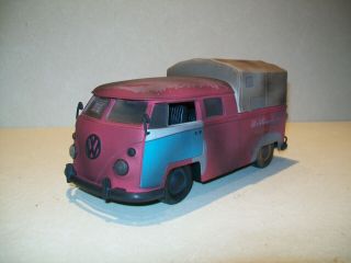 Jada Toys 1963 Vw Volkswagen Bus Pickup Truck - 1:24 Scale Diecast - Loose