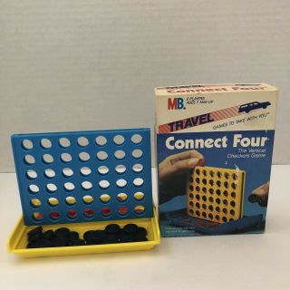 Milton Bradley Vintage 1986 Connect Four Travel Game