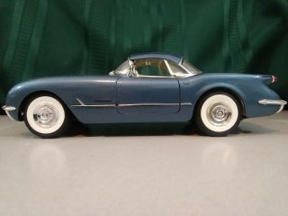 Mira 1954 Chevrolet Corvette Hard Top Convertible Die Cast Model Toy Car 1:18