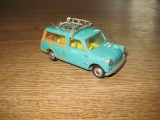Corgi Toys - Gt.  Britain - Austin Mini Countryman - 1960s.