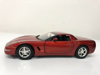 2000 Chevrolet Corvette C5 Hot Wheels 1:18 Red