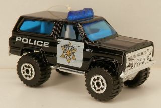 Matchbox 1980s Chevrolet Blazer Black&white Police 4x4 K5 Chevy 1:56 Scale