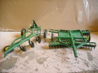 Vintage 1/16 Scale Ertl John Deere Plow And Disc Parts Only Restoration 2 Items