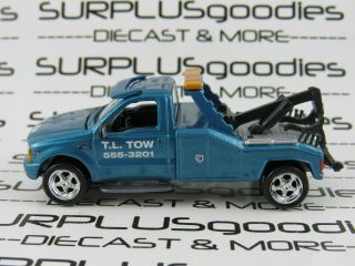 Johnny Lightning 1:64 Loose Collectible Blue 2000 Ford F450 Tow Truck Wrecker