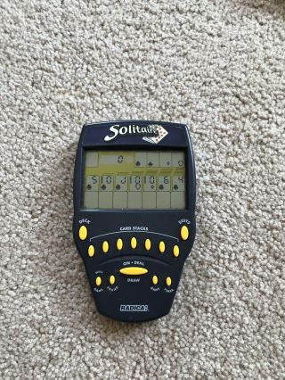 Radica Solitaire 1999 Yellow Buttons Electronic Handheld Game Fully Functional