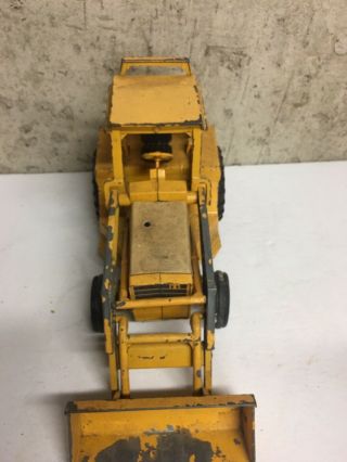 Vintage ERTL International Harvester Tractor Loader Backhoe Yellow 3