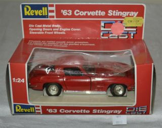 LMAS Revell ' 63 Corvette Stingray Diecast 1:24 Scale 5