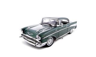 Boxdamaged 1957 Chevrolet Bel Air Hard Top Green 1:18 Diecast By Motormax 73180