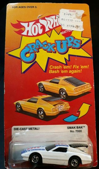 1983 Hot Wheels Crack - Ups Smak Bak 7066.  Unpunched Card