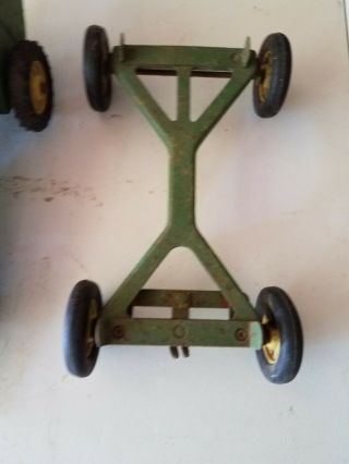 1950s John Deere Toy Manure Spreader And Wagon 3
