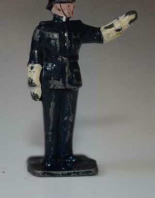 Dinky Toys - Policeman On Traffic / Point Duty - Blue