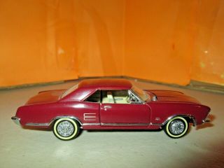 Franklin 1963 Buick Riviera 1:43 Diecast No Box