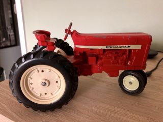 Vintage Ertl Die Cast International Harvester Toy Tractor Farm Steel