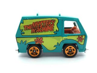 2012 Hot Wheels Cartoon Network Scooby - Doo The Mystery Machine Die Cast 1/64