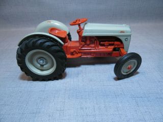 ERTL Ford 8N Diecast Tractor 1/16 Scale 2