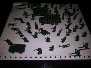 Ww2 1:64 - 1:66 Military Vehicles And Figures Huge Play Set Plastic