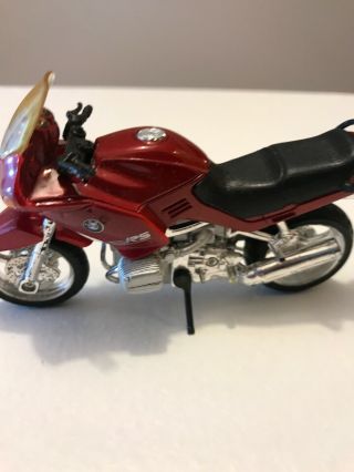 Maisto 1:18 Scale motorcycle BMW RS 2