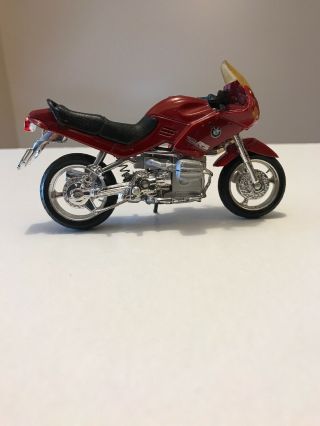 Maisto 1:18 Scale motorcycle BMW RS 5