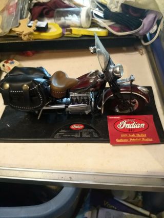 1942 Indian 442 Motorcycle 1/10 Scale Tootsietoy