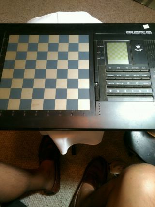 Radio Shack Chess Champion 2150 Electronic Game Gary Kasparov