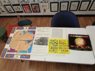 Vintage 1979 Yaquinto Ultimatum (a Game Of Nuclear Confrontation)