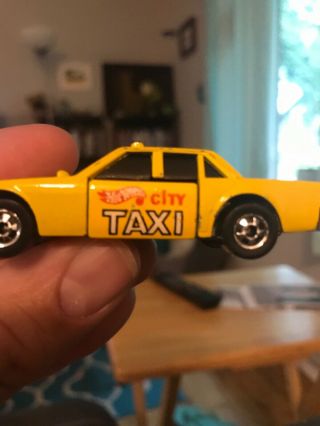 Vintage Hot Wheels Crack Ups Yellow Taxi Car 1983 Hong Kong Good Shape 3