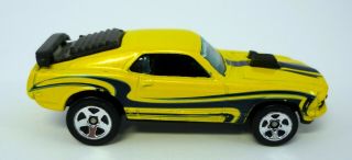 Hot Wheels 1970 Mustang Mach 1 Mattel Die - Cast Yellow Car 1997