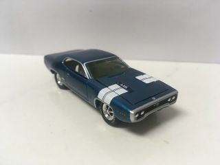 1971 71 Plymouth Gtx 440 Collectible 1/64 Scale Diecast Diorama Model