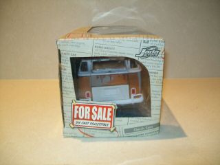 Jada Toys  1962 VW Volkswagen Bus - 1:24 Scale Diecast 4